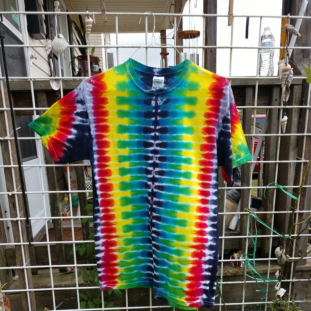 NWOT-Unisex Ice Dyed T-shirt Tye Dyed New Without Tags